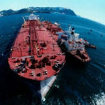 “Perros del petróleo” frotan sus manos ante sanciones de Estados Unidos
